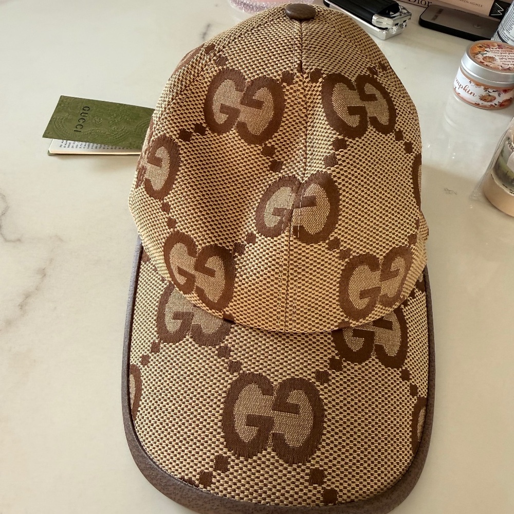 NWT GUCCI BASEBALL CAP